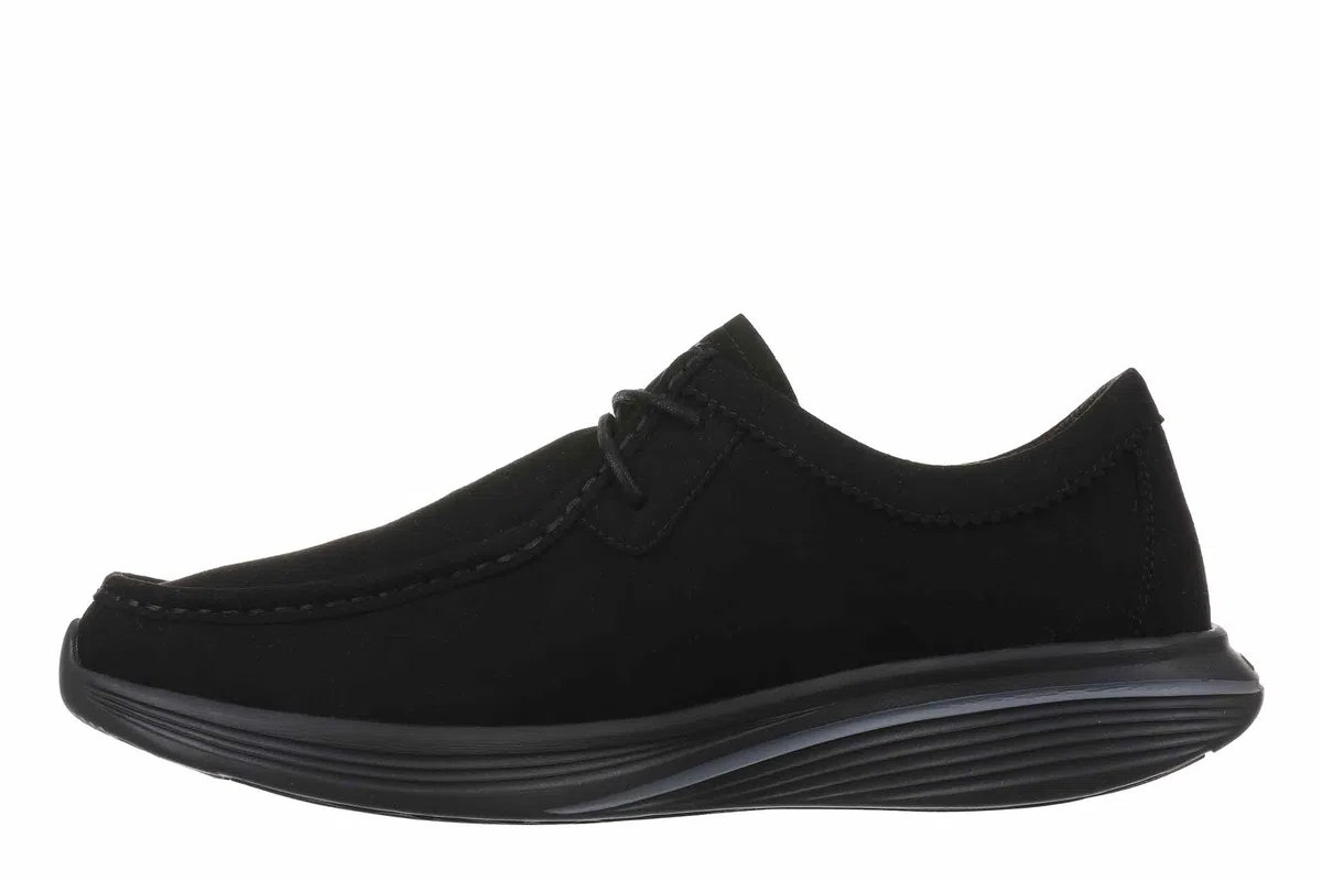 MBT M3100 Freizeitschuhe für Herren im modernen Stil. Physiologisch gestaltetes Schuhwerk für Komfort und Stabilität mit Wippsohle.