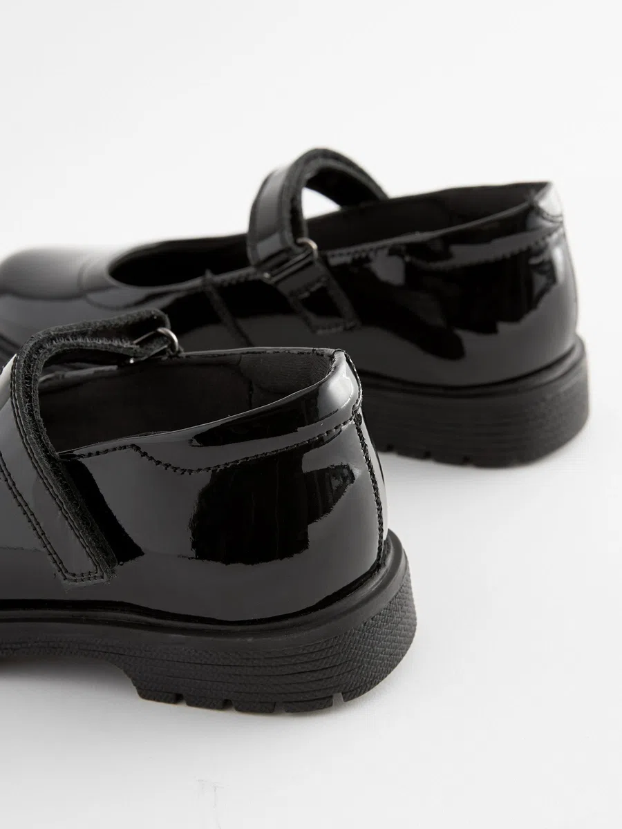 NEXT Mädchen Weite Passform (G) Klobige Mary-Jane-Schuhe aus Leder für die Schule, Weite Passform