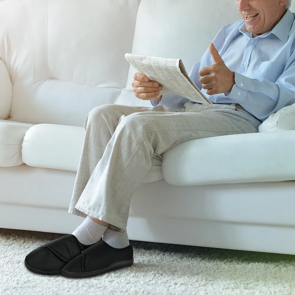HOTUT Diabetiker Hausschuhe Damen Herren, Verstellbare Geschwollene Füße Hausschuhe, Extra Weite Walkingschuhe, Rutschfest Rehaschuhe für Senioren, Breiten Klettverschluss Gesundheitsschuhe