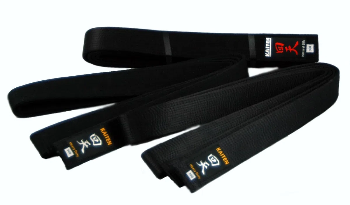 KAITEN Karategürtel Schwarz Naturseidengurt extra dick 4,5 cm Breit Schwarzgurt Naturseide Länge 275-350 cm