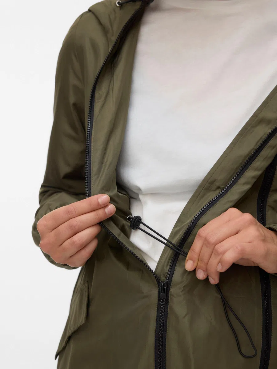 MAMALICIOUS Female Jacke Stehkragen Elastische Bündchen Mantel | Jacket
